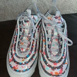 Women sneakers